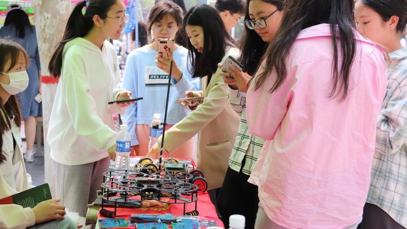 机器学习平台选型：从技术栈到行业落地能力